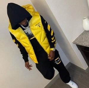 Meet your Posher, Josiah